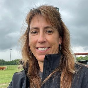 Meet your Posher, Arlinda